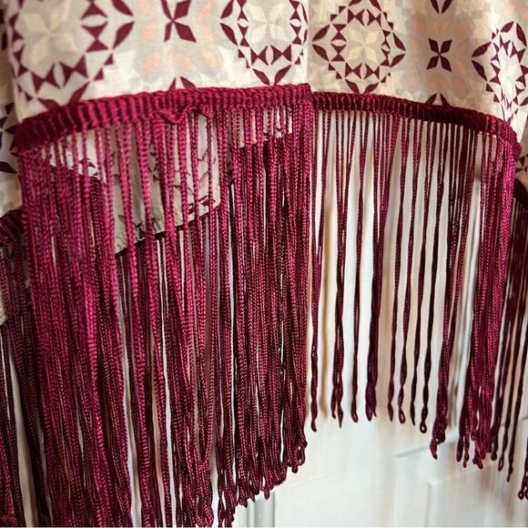 Charming Charlie Printed Fringe Detail Cardigan - Picture 5 of 7